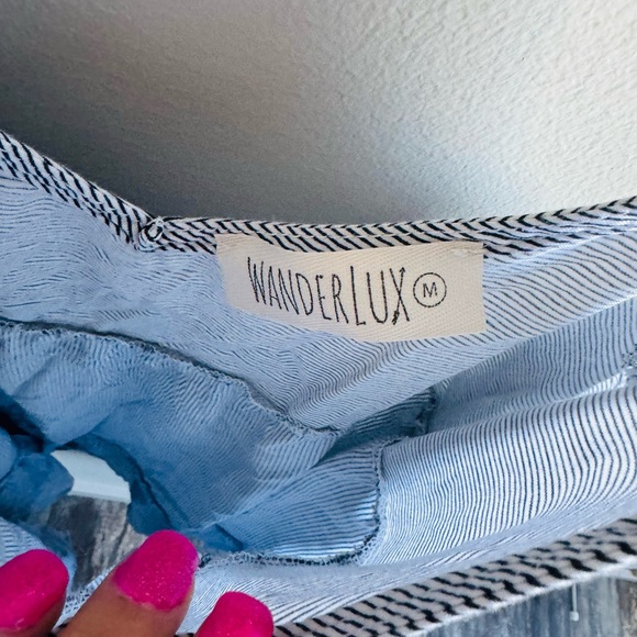 Wanderlux Sz Med Woman’s Blue Stripped Flowy Summer Dress W/ Adjustable Straps - Picture 5 of 5